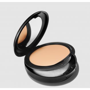 Štúdio Fix Powder Plus Foundation