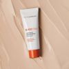 Hydra-energizujúci tónovaný krém My Clarins RE-BOOST GLOW